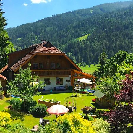 Ferienwohnung Haus Lindenkreuz Bad Kleinkirchheim Exterior foto